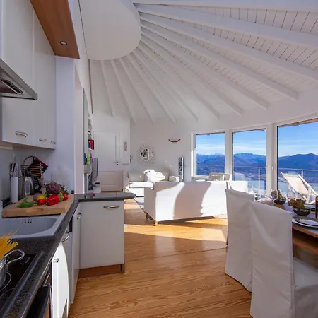 Apartment The Perfect View In A Penthouse - Happy